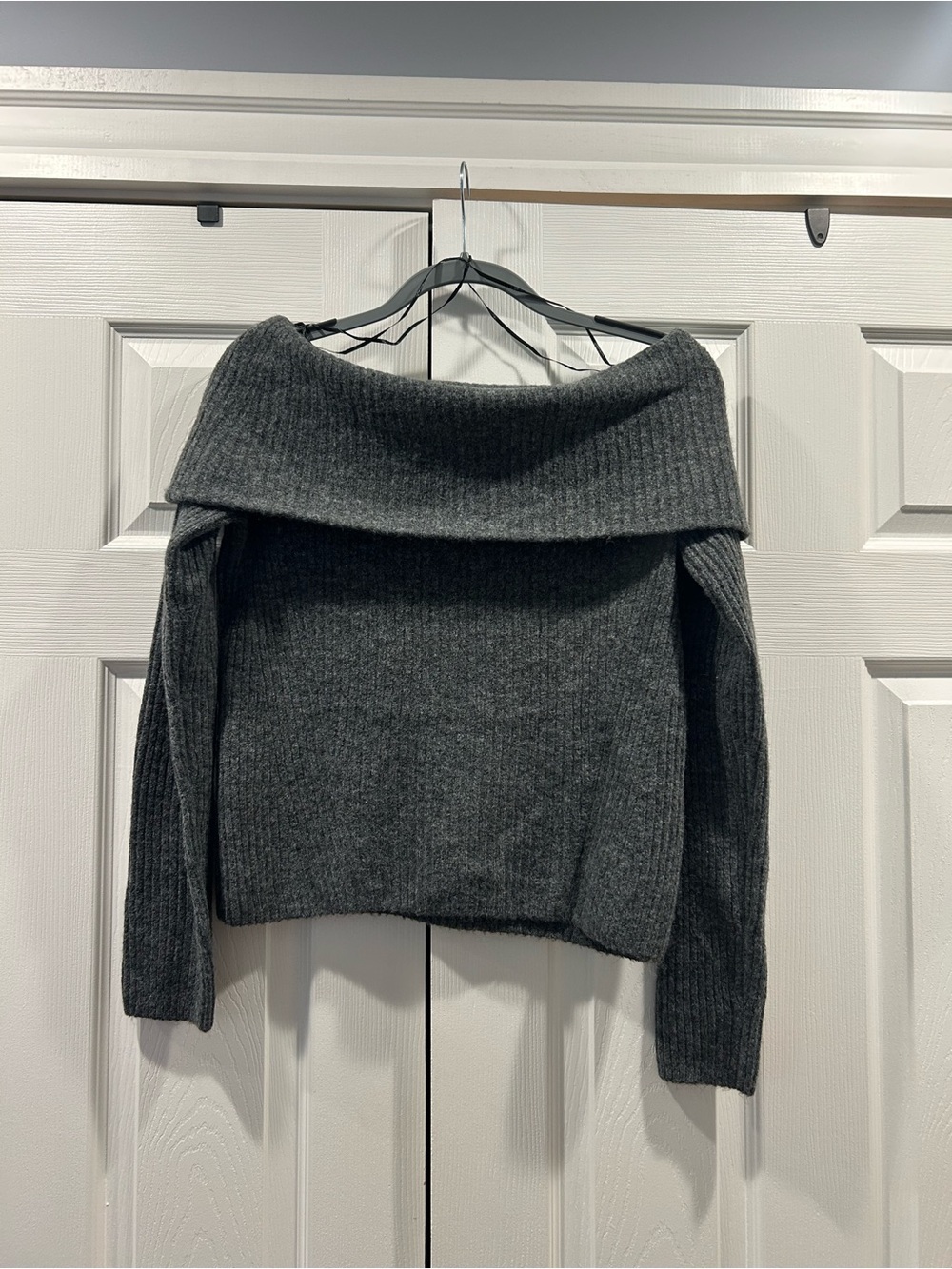H&M Charcoal Gray Off-the-Shoulder Ribbed Sweater
